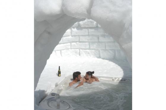 Love-Nest Iglu - Übernachtung im klassisch gebauten Iglu für 2 in Zermatt 2 