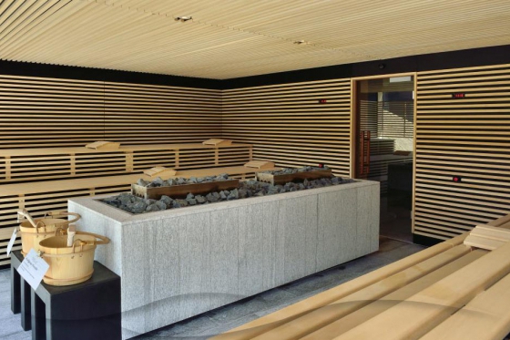 Wunderbarer Tag auf der Rigi - inkl. Schneeschuh-Tour, Fondue & Spa 6 