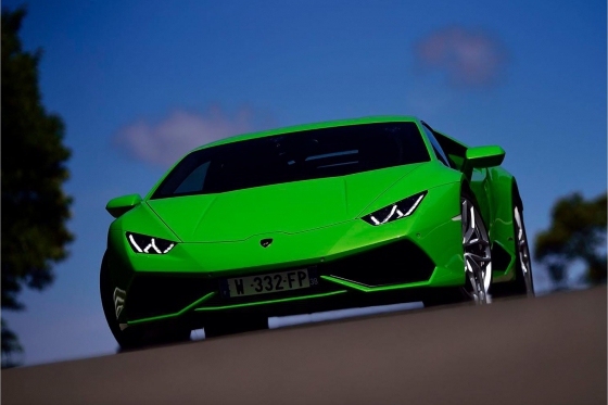 Lamborghini Huracan - 4 Runden auf der Rennstrecke + 1 gratis Runde  