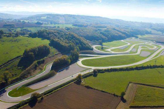 Lambo Huracan & voiture de sport - 6 tours sur circuit + 2 tours gratuits 5 