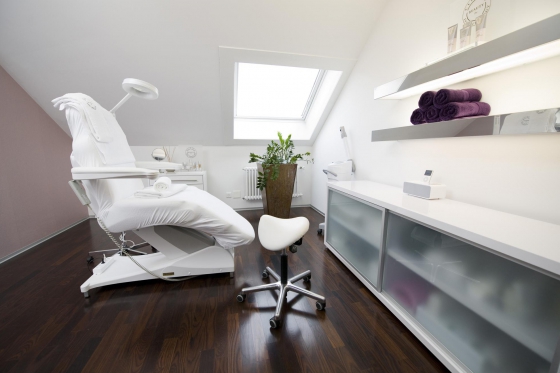 Microneedling - Beauty-Behandlung in Bern 4 