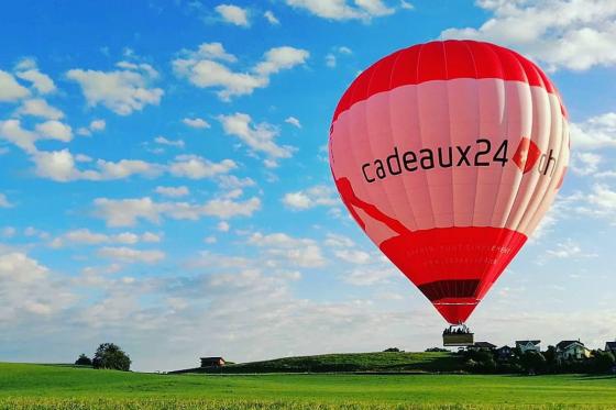Volo in mongolfiera - volo di scoperta in Romandia + foto incluse - 2 persone  