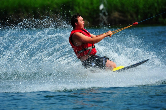 Téléski nautique 2h - Matériel + Repas inclus 2 