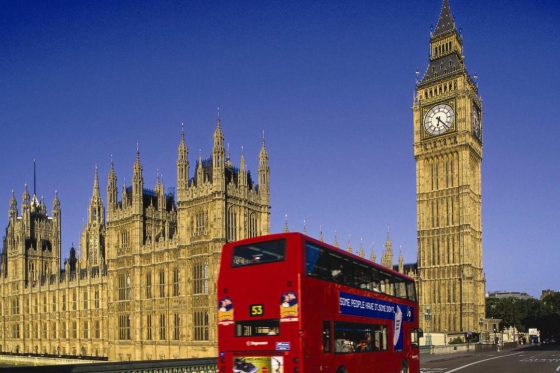 FC Arsenal London Tickets - Package für 2 inkl. 2 Übernachtungen 6 