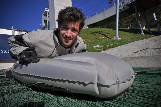 Descentes en airboard - Sur le tremplin de saut à ski d'Einsiedeln. pour 1 personne 2 