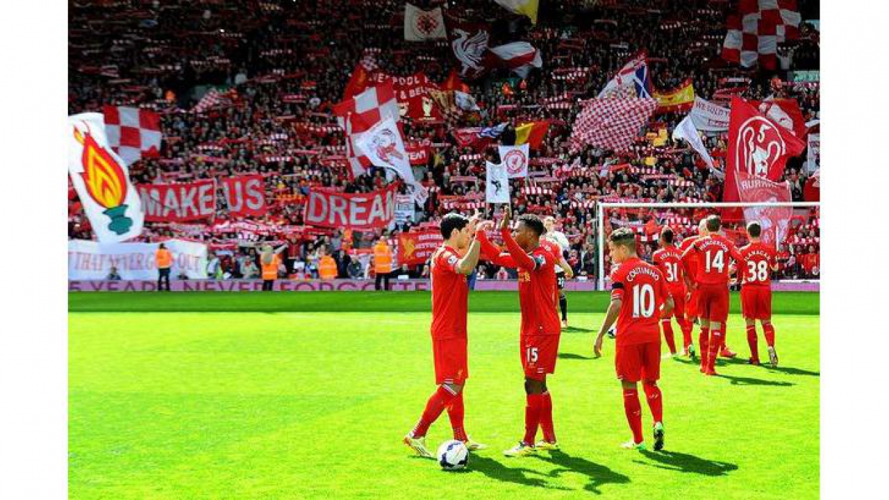 Coffret Cadeau Liverpool FC - Séjour en Duo