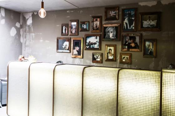 Beauty-Fotoshooting Zürich - inkl. Styling | professionelle Fotografin & Studio 8 