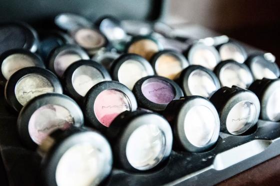 Beauty-Fotoshooting Zürich - inkl. Styling | professionelle Fotografin & Studio 10 