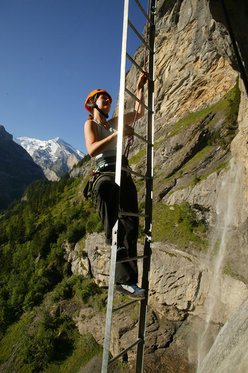 Via ferrata avec guide - Magnifique sortie sur l'Allmenalp 2  Via ferrata avec guide - Magnifique sortie sur l'Allmenalp 2
