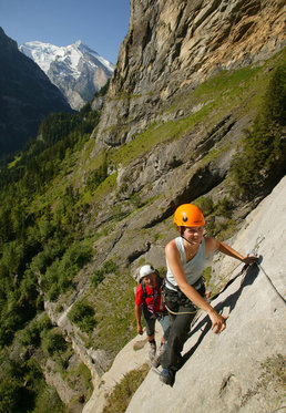 Via ferrata avec guide - Magnifique sortie sur l'Allmenalp 4  Via ferrata avec guide - Magnifique sortie sur l'Allmenalp 4