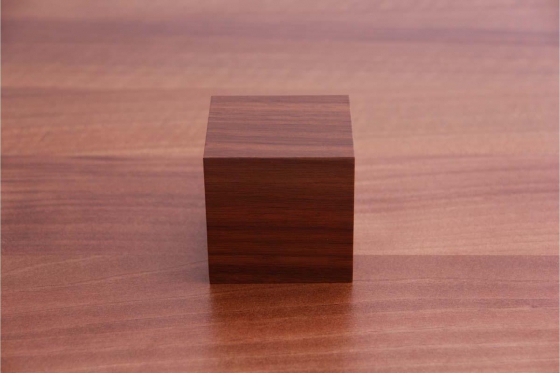 Wooden LED Wecker - The Tiny braun 2 