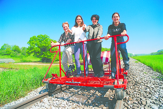Schienenvelo 2-5 Stunden - Familienausflug  