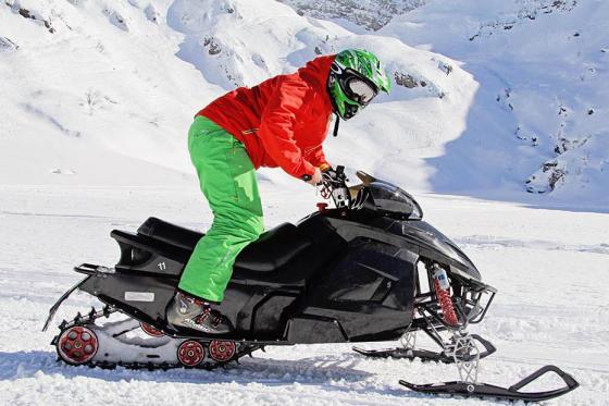 Pilotez une motoneige! - 25 minutes de fun à Engelberg  