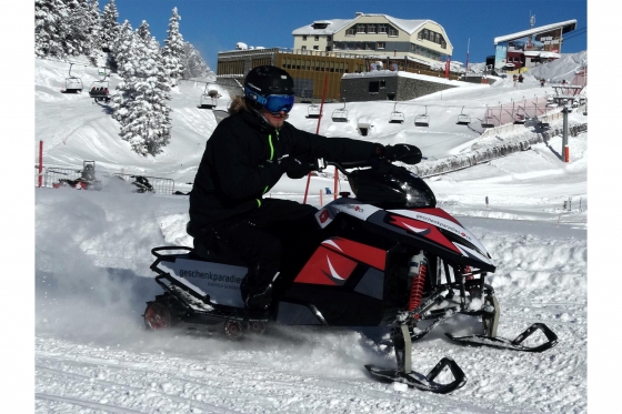 Snowmobile für 2 - Winter Action in Engelberg 7 