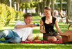 Gourmet-Picknickkorb für 2 - romantische Stunden am Zürichsee 1