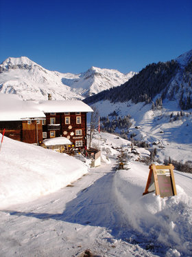 Auberge de montagne - Nuit et randonnée en raquettes 2 