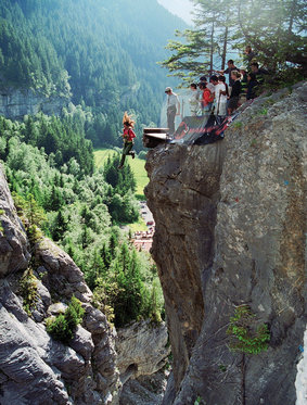 Canyon Jump - Grindelwald 1 