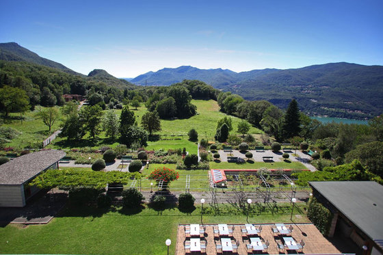 Übernachtung mit Ausblick - im Hotel Serpiano 5 