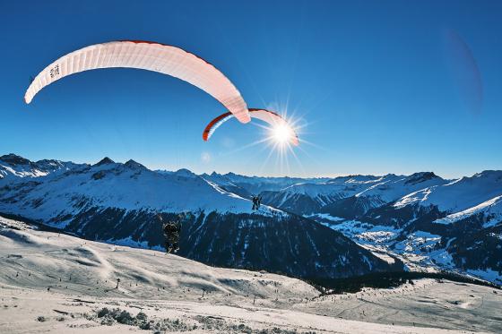 Parapente à Davos - Vol en haute altitude à plus de 2500 m. 3  Parapente à Davos - Vol en haute altitude à plus de 2500 m. 3