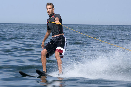 Wasserski fahren - auf dem Murtensee  