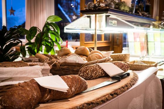 7 Tage Traumferien in Saas Fee - inkl. Hotel mit Frühstuck und Abendessen und Skipass 7 