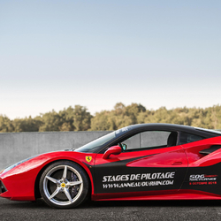 Ferrari 488 GTB, 3 Runden auf der Rennstrecke