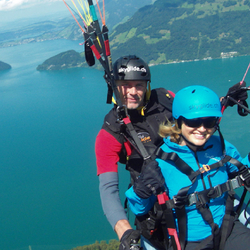 Gleitschirmfliegen, Vierwaldstättersee | 850 M.ü.M
