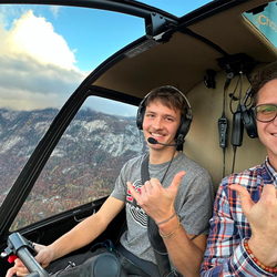 Piloter un hélicoptère, 20 minutes pour 1 personne à Bex