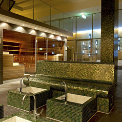 Tageseintritt "Sauna & Wellness", inkl. Massage 50min