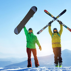 Hors-piste en neige profonde, Ski et snowboard