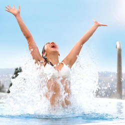 Alpamare Wellnesstag für 2, Tageseintritt inkl. Wellness für 2 Personen