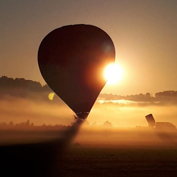 Sonnenaufgangs-Ballonfahrt, in Bern oder Biel 1h Fahrt für 1 Person