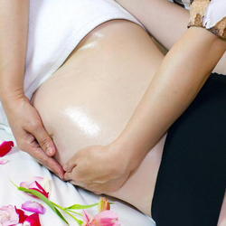 Ayurveda Massage, 2-stündige Massage für Schwangere