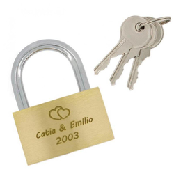 Liebesschloss, mit Gravur