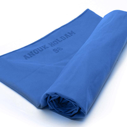 Serviette microfibre bleue, Avec personnalisation