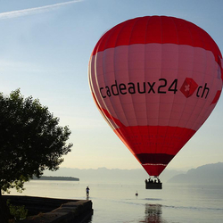 Montgolfière en Suisse romande, vol "premium" exclusif avec le pilote | pour 2 personnes