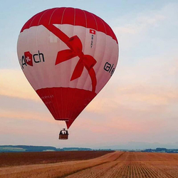 Montgolfière & séjour, Vol et hôtel 4 étoiles en Suisse romande pour 2 personnes