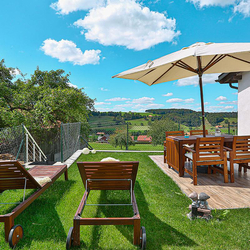 Maisonnette privatisée,  avec jardin et jacuzzi |dimanche à jeudi