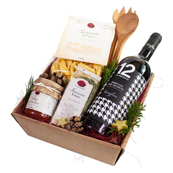 Geschenkkorb, mit italienischen Delikatessen