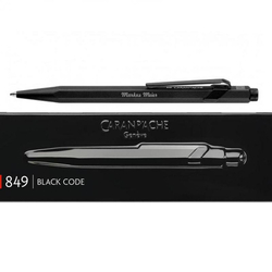 Caran d'Ache Kugelschreiber 849Black, mit Gravur und Etui