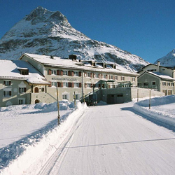 Übernachtung in den Bergen , Engadin. What else? 2 Nächte inkl. Frühstück für 2