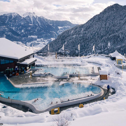 Kurzurlaub in Bains d’Ovronnaz, 2 Nächte im Studio Nord mit Frühstück, Thermalbad & Parking