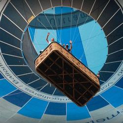 Montgolfière à Berne , 1h de vol pour 1 personne à 3000 m. d'altitude