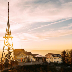 Nuitée à deux au Top of Zurich, En chambre panoramique avec menu gourmet à 5 plats