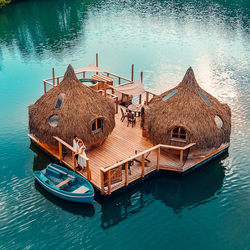 SPA-Familienhütte auf dem See, 1 Nacht für 6 Personen inkl. Frühstück