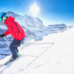 DAVOS: Hotel u. Skipass für 2, inkl. Wellness Eintritt