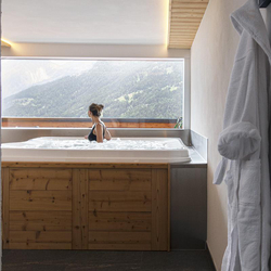 Wellness-Aufenthalt in St.Luc, Inklusive 4-Gänge-Menü für 2 Personen