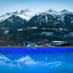 Day Spa en montagne, avec petit déjeuner & Champagne pour 2 personnes