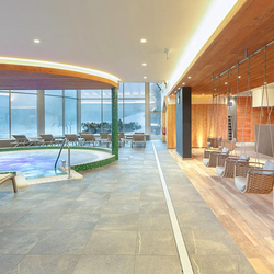 Day spa à Ovronnaz, avec accès illimité aux bains et au spa pour 1 personne