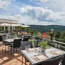 Nuitées "Au plus près de vous", 2 nuits avec repas du soir, petit déjeuner & soins pour 2 personnes